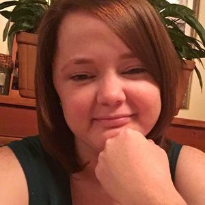 Meet your Posher, Carrie